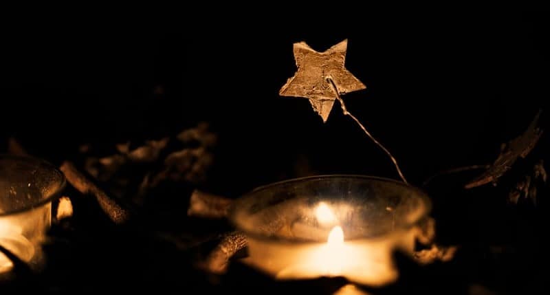 candle and star1